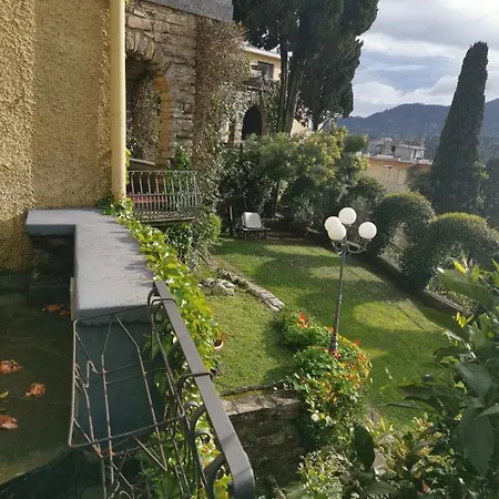 Apartamento Tre Palme, Villino Privato, Oasi Verde Con Vista, A